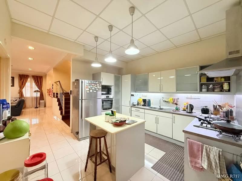 Semi-Detached House for Sale in Setia Damai (Setia Alam) - Loke . - Kitchen - PropertyGuru.com.my