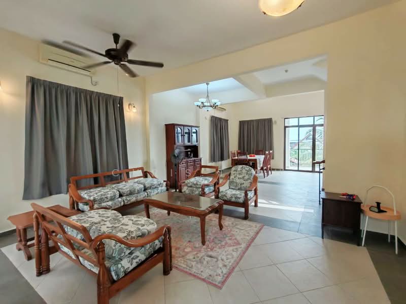 Bungalow for Rent in Batu Ferringhi (Penang) - Chris Teoh - Living Room - PropertyGuru.com.my