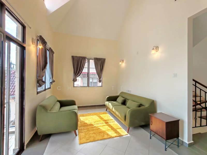 Bungalow for Rent in Batu Ferringhi (Penang) - Chris Teoh - Living Room - PropertyGuru.com.my