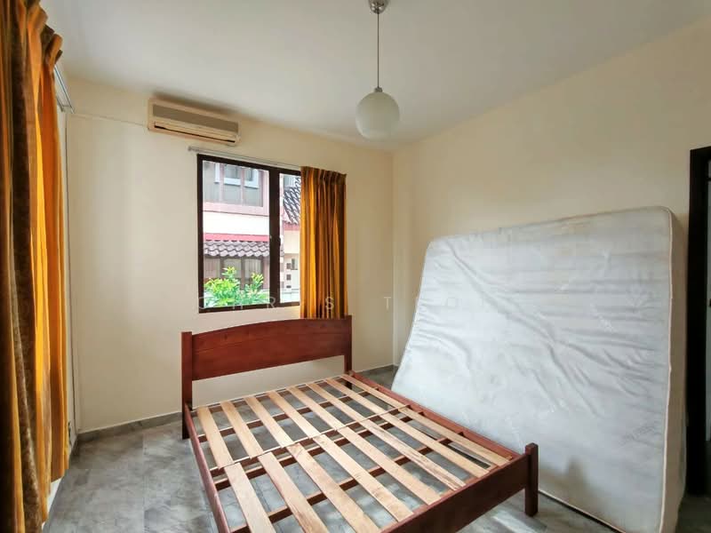 Bungalow for Rent in Batu Ferringhi (Penang) - Chris Teoh - Bedroom - PropertyGuru.com.my