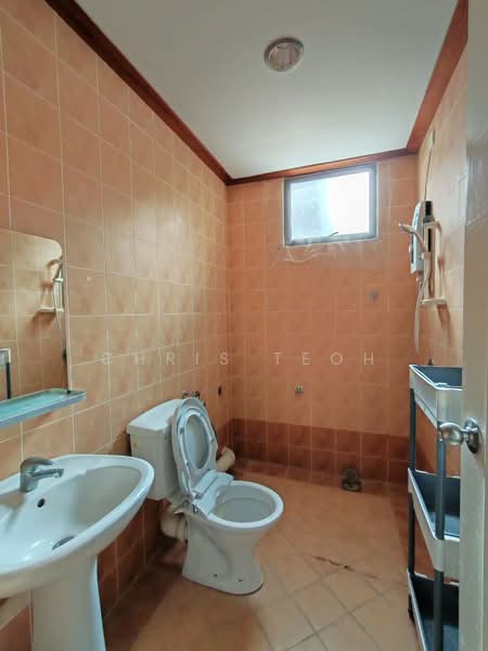 Bungalow for Rent in Batu Ferringhi (Penang) - Chris Teoh - Bathroom - PropertyGuru.com.my