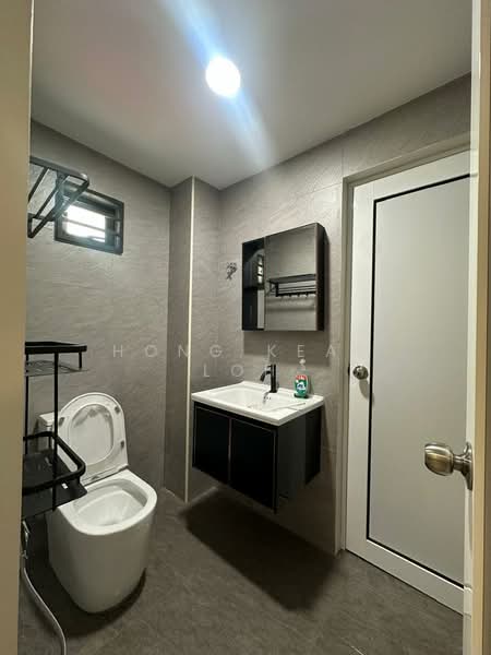 2-storey Terraced House for Rent in Taman Desaria (Petaling Jaya) - Hong Keat Loh - Bathroom - PropertyGuru.com.my