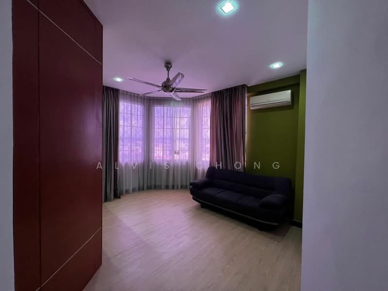 Condominium for Rent at Kelana D'Putera - Alvis Chong - Living Room - PropertyGuru.com.my