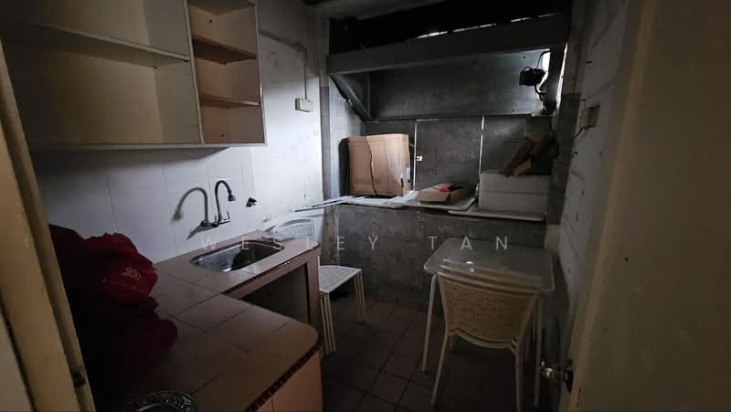 Shop for Rent in Semabok (Melaka) - Wesley Tan - Kitchen - PropertyGuru.com.my