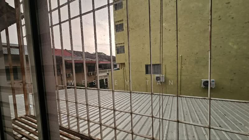 Shop for Rent in Semabok (Melaka) - Wesley Tan - Exterior - PropertyGuru.com.my