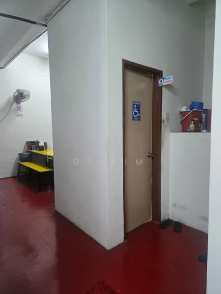 Shop / Office for Sale in Port Klang (Pelabuhan Klang) (Selangor) - GP Lim - Interior - PropertyGuru.com.my