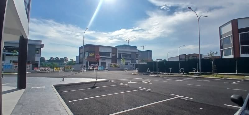 Shop / Office for Rent in Setia Ecohill (Semenyih) - Maznee Realtor - Exterior - PropertyGuru.com.my