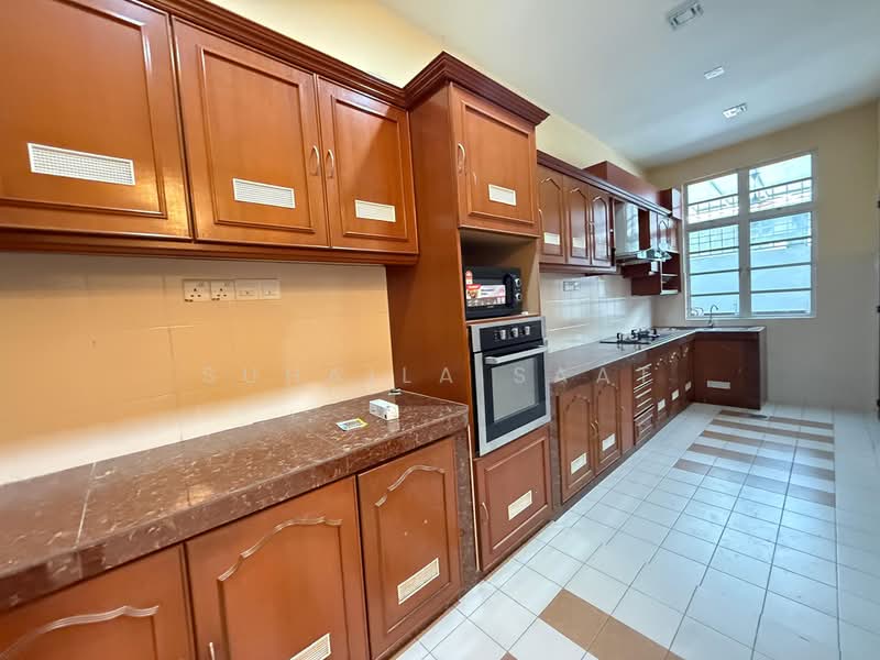 Rumah Teres 2 Tingkat untuk Disewa di Denai Alam (Shah Alam) - Suhaila Saat - kicthen - PropertyGuru.com.my