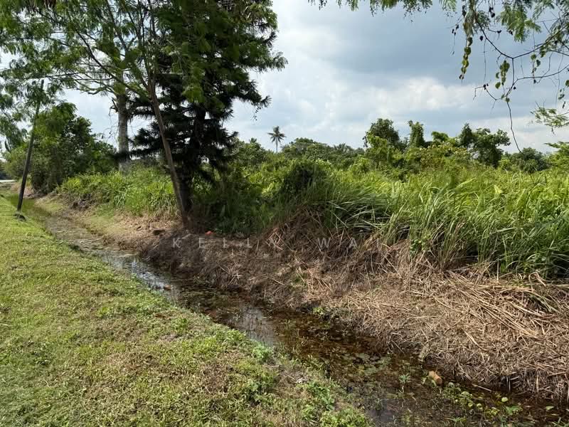 Industrial Land for Sale in Kampung Tanjung Kupang (Gelang Patah) - Kelly Wai - Exterior - PropertyGuru.com.my