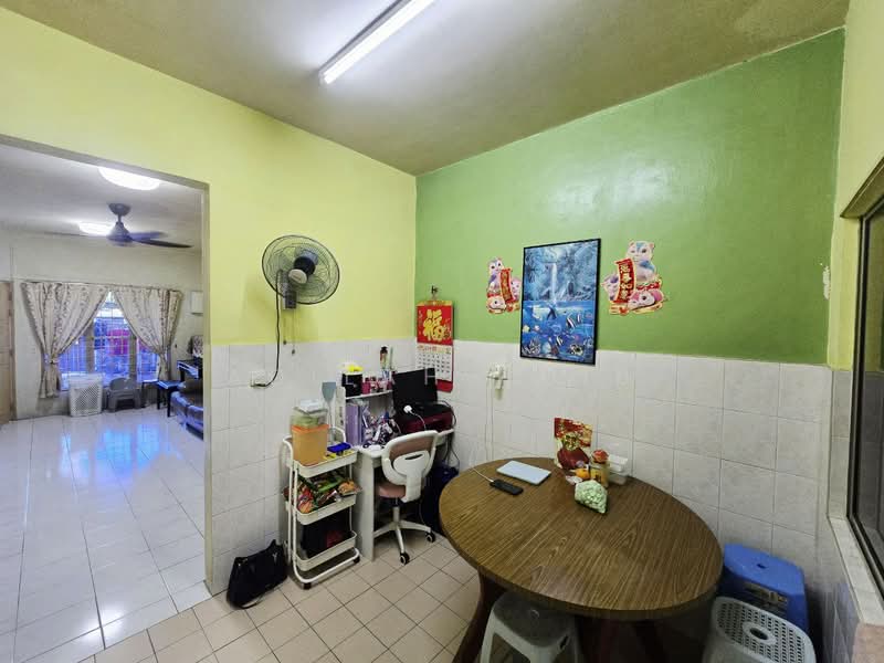 Rumah Teres 2 Tingkat untuk Dijual di Bandar Mahkota Cheras (Cheras) - Adilah Adib - Living Room - PropertyGuru.com.my