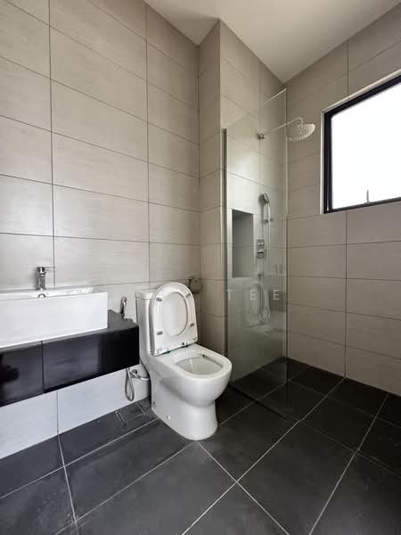 Semi-Detached House for Rent in Eco Ardence (Setia Alam) - Jess Tee - Bathroom - PropertyGuru.com.my