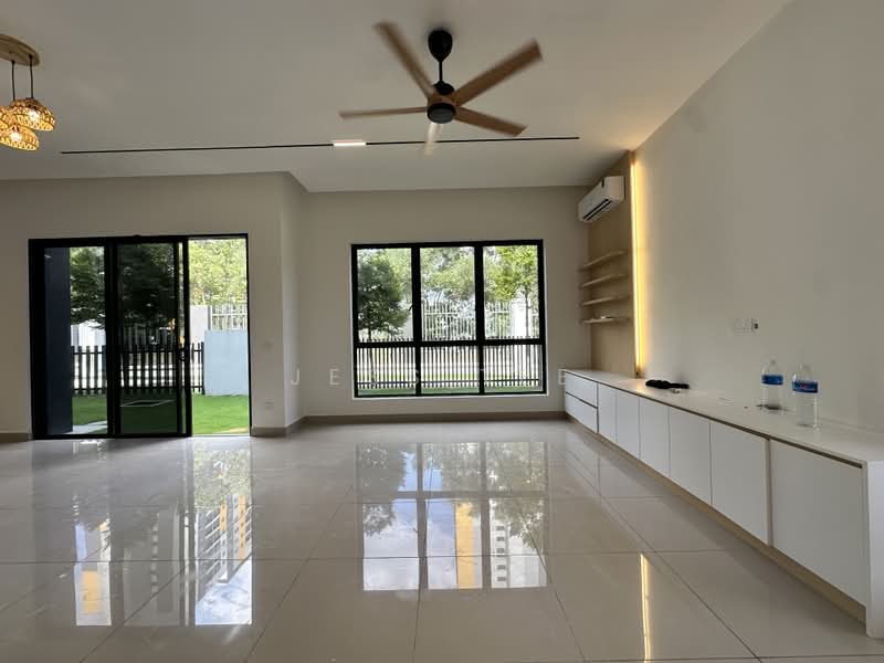 Semi-Detached House for Rent in Eco Ardence (Setia Alam) - Jess Tee - Living Room - PropertyGuru.com.my