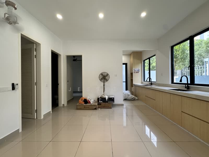 Semi-Detached House for Rent in Eco Ardence (Setia Alam) - Jess Tee - Kitchen - PropertyGuru.com.my