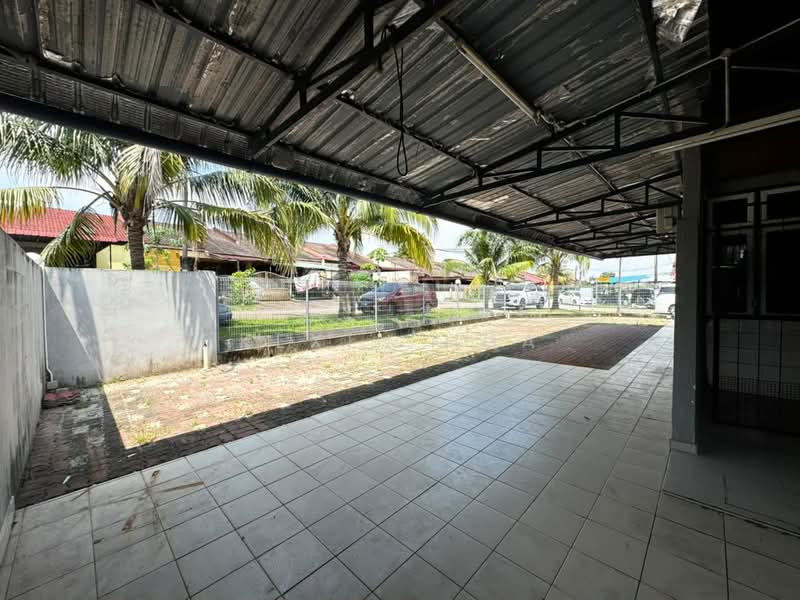 Rumah Teres 1 Tingkat untuk Dijual di Taman Daya (Johor Bahru) - Kexin Hua - Exterior - PropertyGuru.com.my