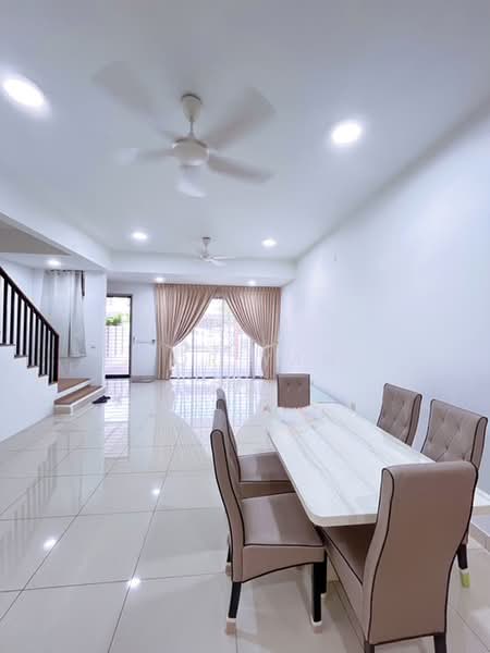 Terraced House for Sale in Elmina (Shah Alam) - Hor Yan - Dining Room - PropertyGuru.com.my