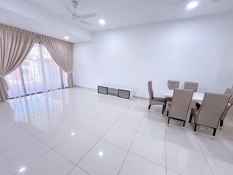 Terraced House for Sale in Elmina (Shah Alam) - Hor Yan - Living Room - PropertyGuru.com.my