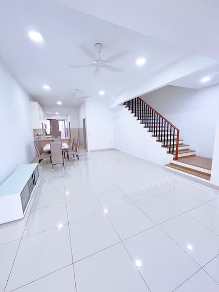 Terraced House for Sale in Elmina (Shah Alam) - Hor Yan - Living Room - PropertyGuru.com.my
