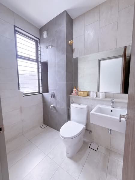 Terraced House for Sale in Elmina (Shah Alam) - Hor Yan - Bathroom - PropertyGuru.com.my