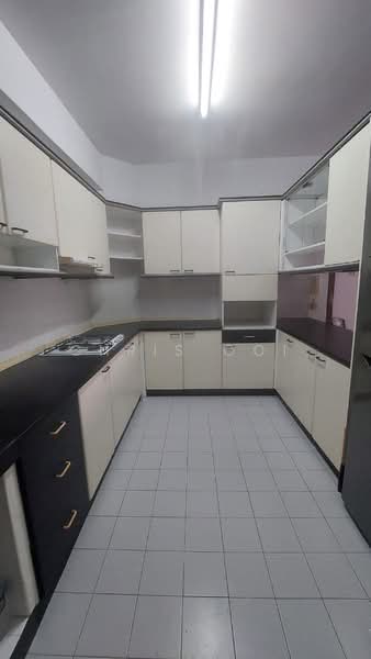 Pangsapuri untuk Disewa di Desa Pelangi - Chris Ooi - Kitchen - PropertyGuru.com.my