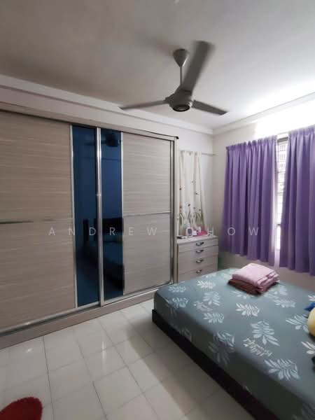 Kondominium untuk Disewa di Putra Place Condominium - Andrew Chow - Bedroom - PropertyGuru.com.my