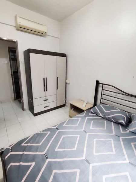 Kondominium untuk Disewa di Putra Place Condominium - Andrew Chow - Bedroom - PropertyGuru.com.my