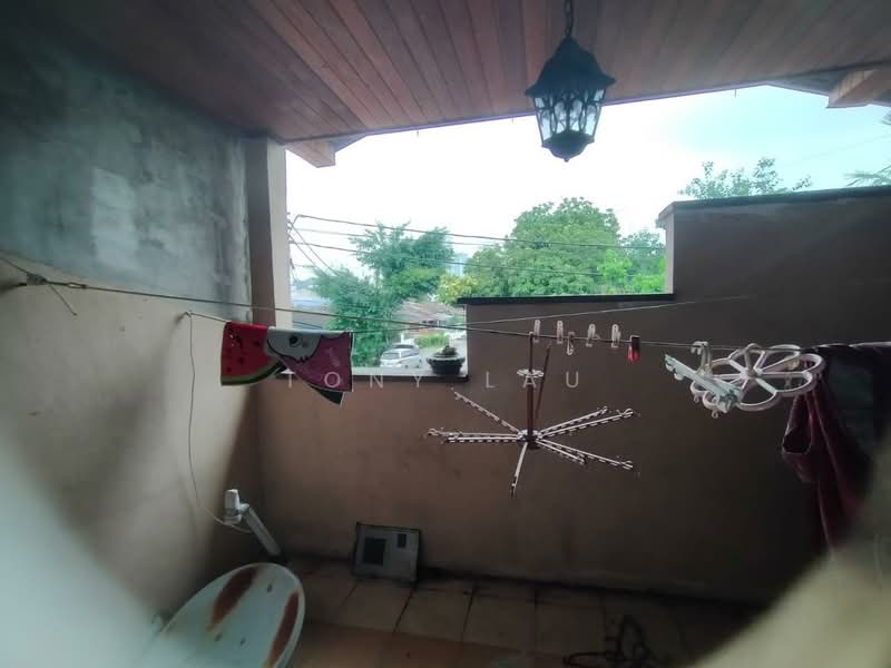 2-storey Terraced House for Sale in SS5 (Petaling Jaya) - Tony Lau - Balcony - PropertyGuru.com.my