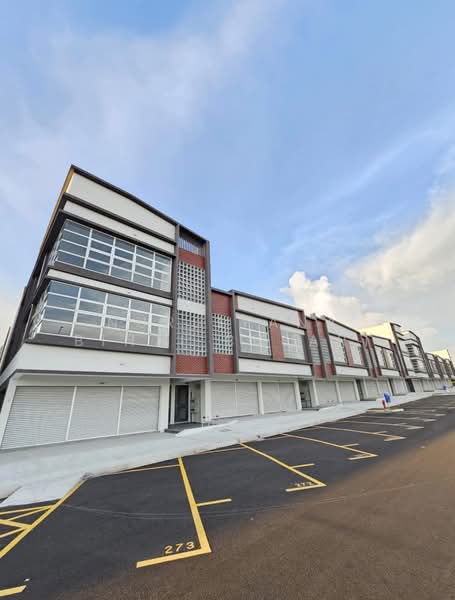 Shop / Office for Rent in Shah Alam (Selangor) - Nurliyana Binti Busari - Exterior - PropertyGuru.com.my
