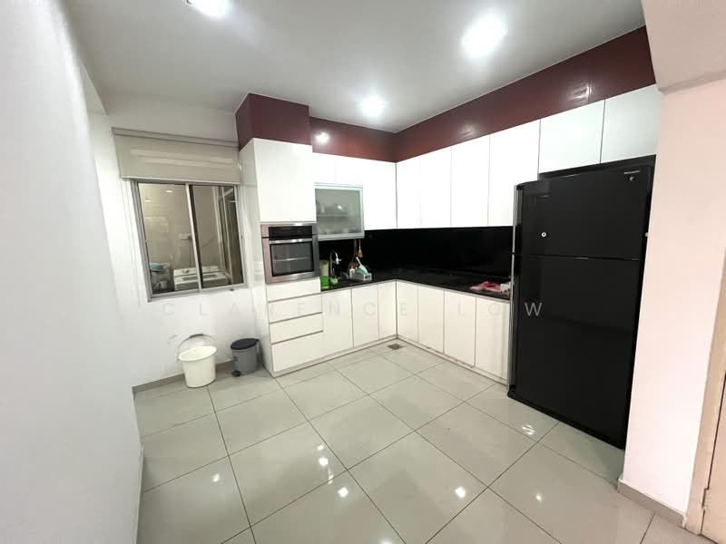 Cluster House for Sale in Skudai (Johor) - Clarence Low - Kitchen - PropertyGuru.com.my