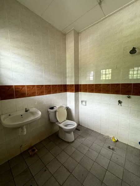 2-storey Terraced House for Sale in Permas Jaya (Johor) - Jaffrey . - PropertyGuru.com.my