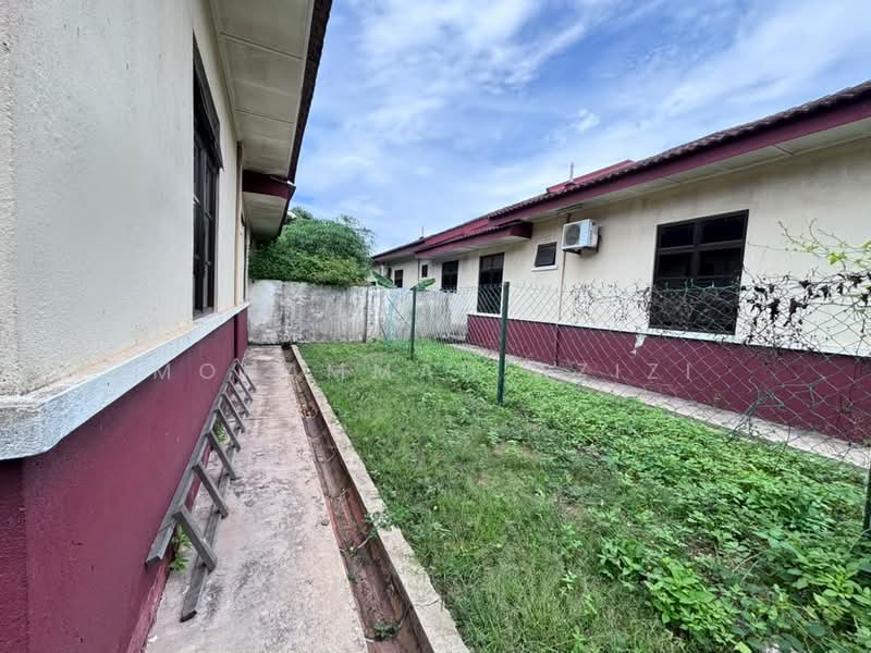 Semi-Detached House for Sale in Taman Balok Perdana (Sungai Karang) - Mohammad Azizi - PropertyGuru.com.my