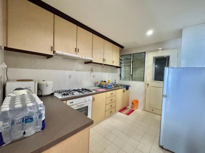 Kondominium untuk Dijual di Ocean Palms Condominium - Joanne How - Kitchen - PropertyGuru.com.my