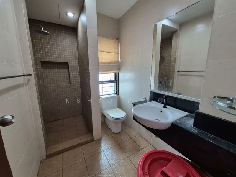 Rumah Teres 3 Tingkat untuk Dijual di Jelutong (Penang) - Kshio P'ng - Bathroom - PropertyGuru.com.my