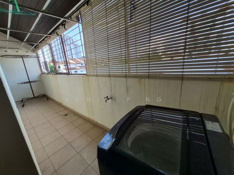 Rumah Teres 3 Tingkat untuk Dijual di Jelutong (Penang) - Kshio P'ng - Balcony - PropertyGuru.com.my