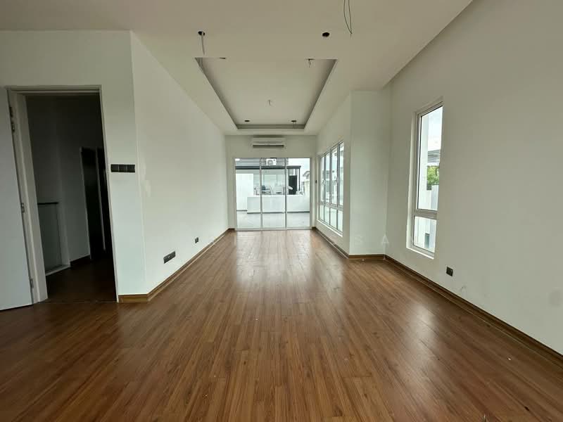 Rumah Berkembar untuk Dijual di Bandar Bukit Raja (Klang) - Nazri Hassan - PropertyGuru.com.my