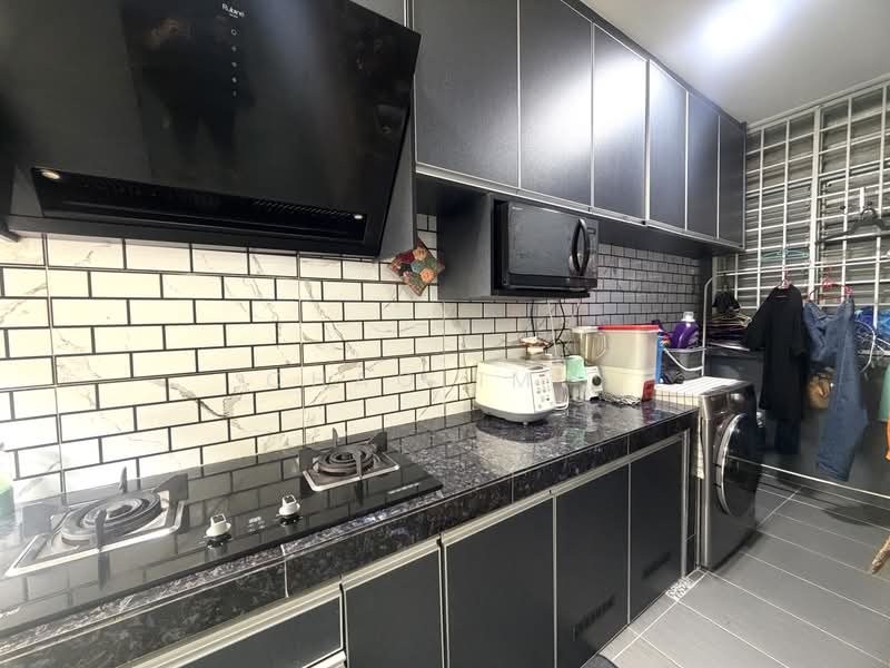 Rumah Teres 2 Tingkat untuk Dijual di Bandar Tun Hussein Onn (Cheras) - ChaoLim . - Kitchen - PropertyGuru.com.my