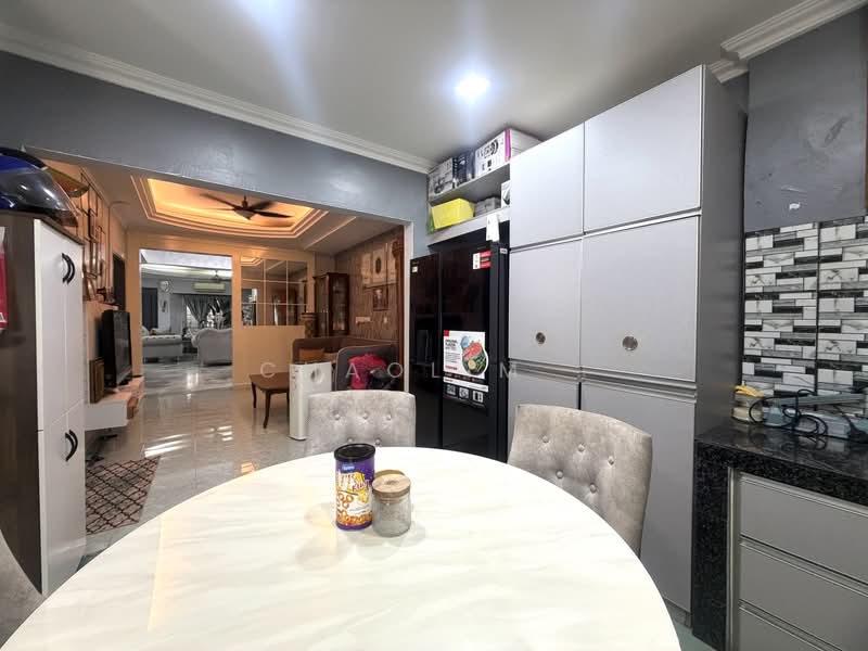 Rumah Teres 2 Tingkat untuk Dijual di Bandar Tun Hussein Onn (Cheras) - ChaoLim . - Living Room - PropertyGuru.com.my