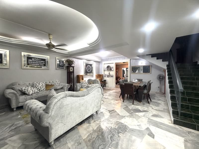 Rumah Teres 2 Tingkat untuk Dijual di Bandar Tun Hussein Onn (Cheras) - ChaoLim . - Living Room - PropertyGuru.com.my