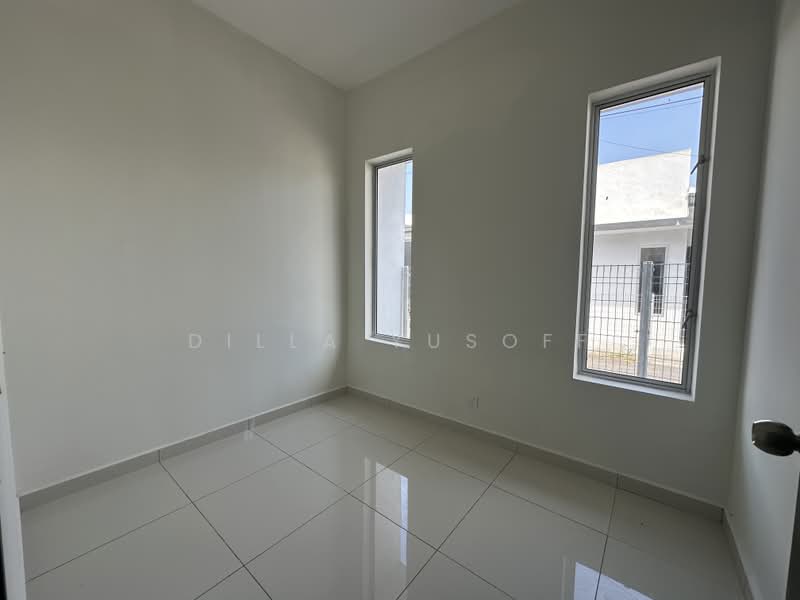 1-storey Terraced House for Sale in Kampung Jenderam Hilir (Dengkil) - DILLA YUSOFF - PropertyGuru.com.my