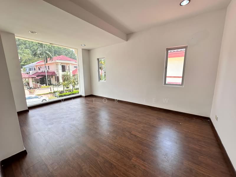 Bungalow for Sale in Sunway Damansara (Kota Damansara) - Victor Liew - Living Room - PropertyGuru.com.my
