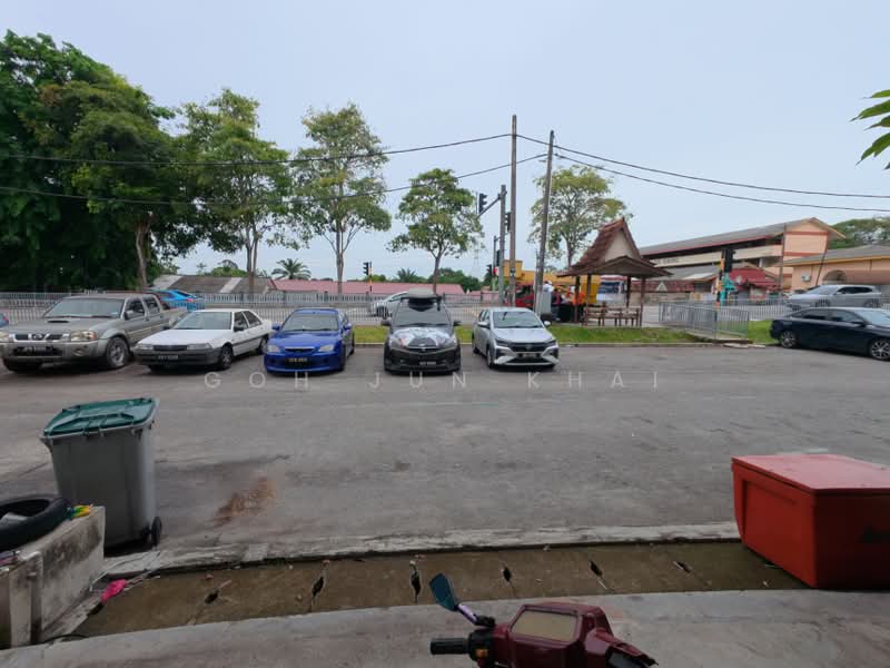 Shop for Rent in Taman Cheng Utama (Cheng) - Goh Jun Khai - Exterior - PropertyGuru.com.my