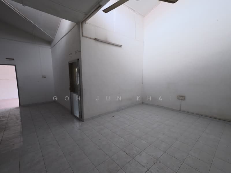 Office for Rent in Taman Melaka Baru (Batu Berendam) - Goh Jun Khai - Interior - PropertyGuru.com.my