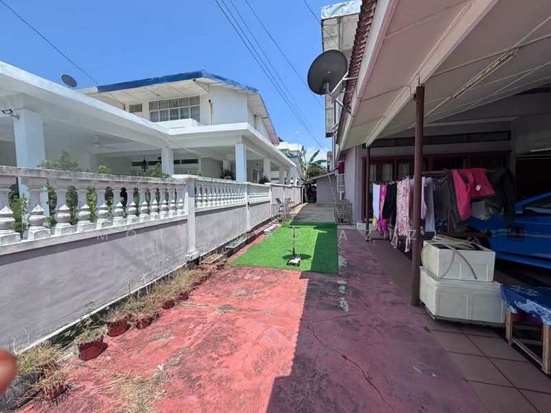 Semi-Detached House for Sale in Kubang Buaya (Kuantan) - Mohammad Azizi - PropertyGuru.com.my