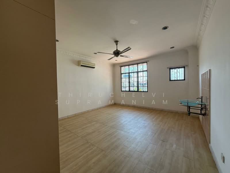Rumah Berkembar untuk Dijual di Bandar Bukit Tinggi 2 (Klang) - Thiruchelvi Supramaniam - Interior - PropertyGuru.com.my