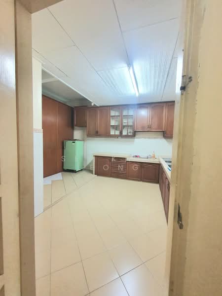 2-storey Terraced House for Sale in Taman Medan Taiping (Taiping) - See Khei Leong - Kitchen - PropertyGuru.com.my