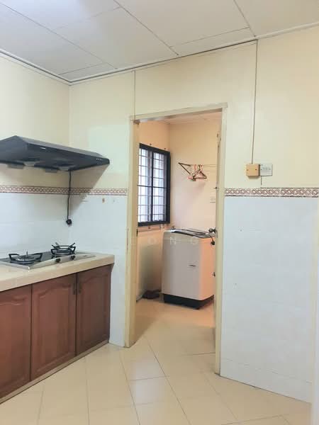 2-storey Terraced House for Sale in Taman Medan Taiping (Taiping) - See Khei Leong - Kitchen - PropertyGuru.com.my