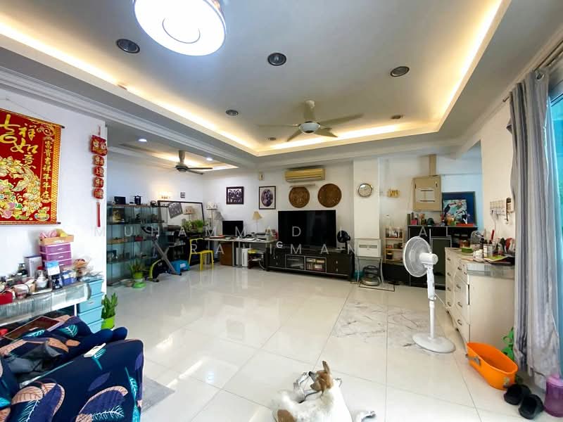 Rumah Teres 2 Tingkat untuk Dijual di Taman Mutiara Indah (Puchong) - Muhammad Iqmal Rahiman - Living Room - PropertyGuru.com.my