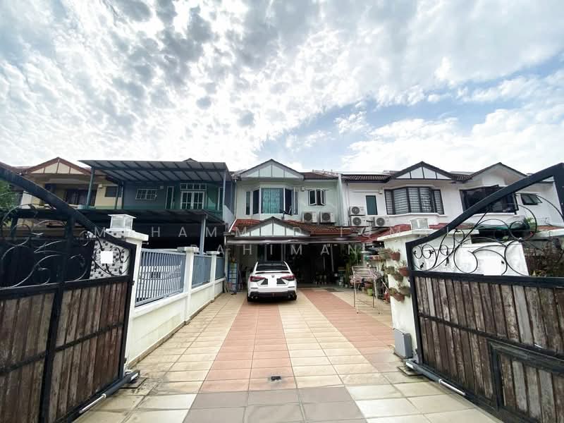 Rumah Teres 2 Tingkat untuk Dijual di Taman Mutiara Indah (Puchong) - Muhammad Iqmal Rahiman - Exterior - PropertyGuru.com.my
