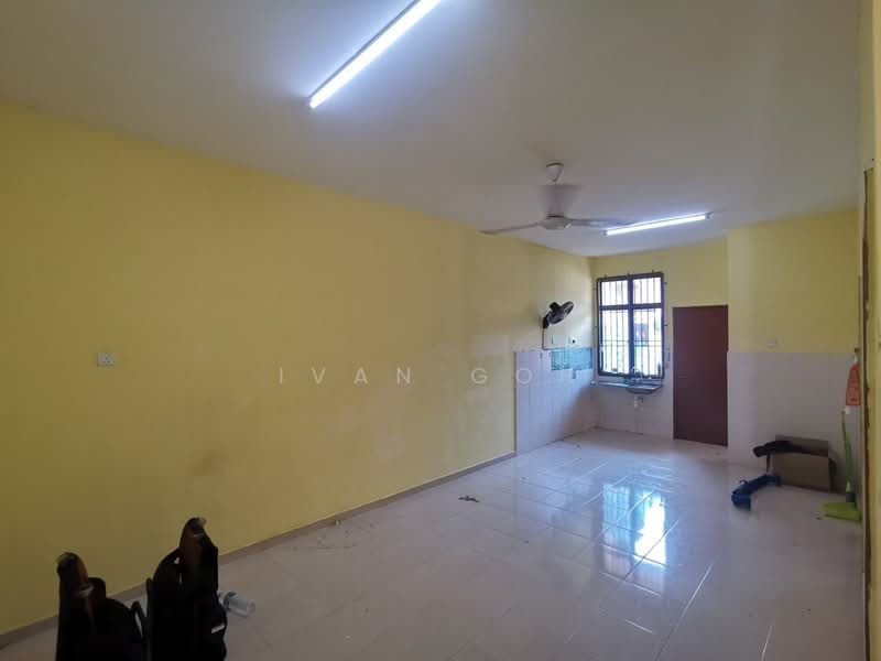 1-storey Terraced House for Sale in Taman Rembia Perkasa (Rembia) - Ivan Goh - Kitchen - PropertyGuru.com.my