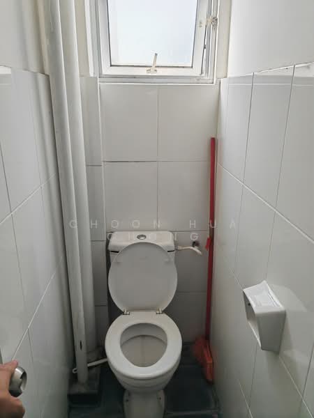 Kedai / Pejabat untuk Disewa di MKH Avenue (Kajang) - Choon Hua Chong - Bathroom - PropertyGuru.com.my