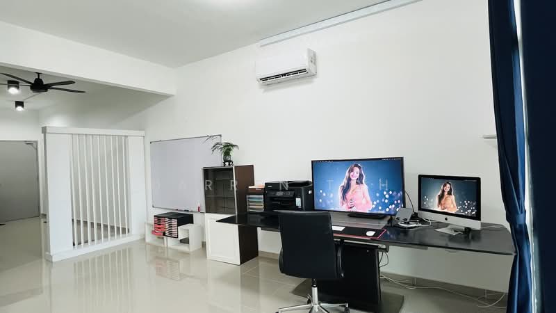 Service Residence for Rent at Serviced Residence @ The Louvre @ Country Heights - Darren Toh - Study - PropertyGuru.com.my
